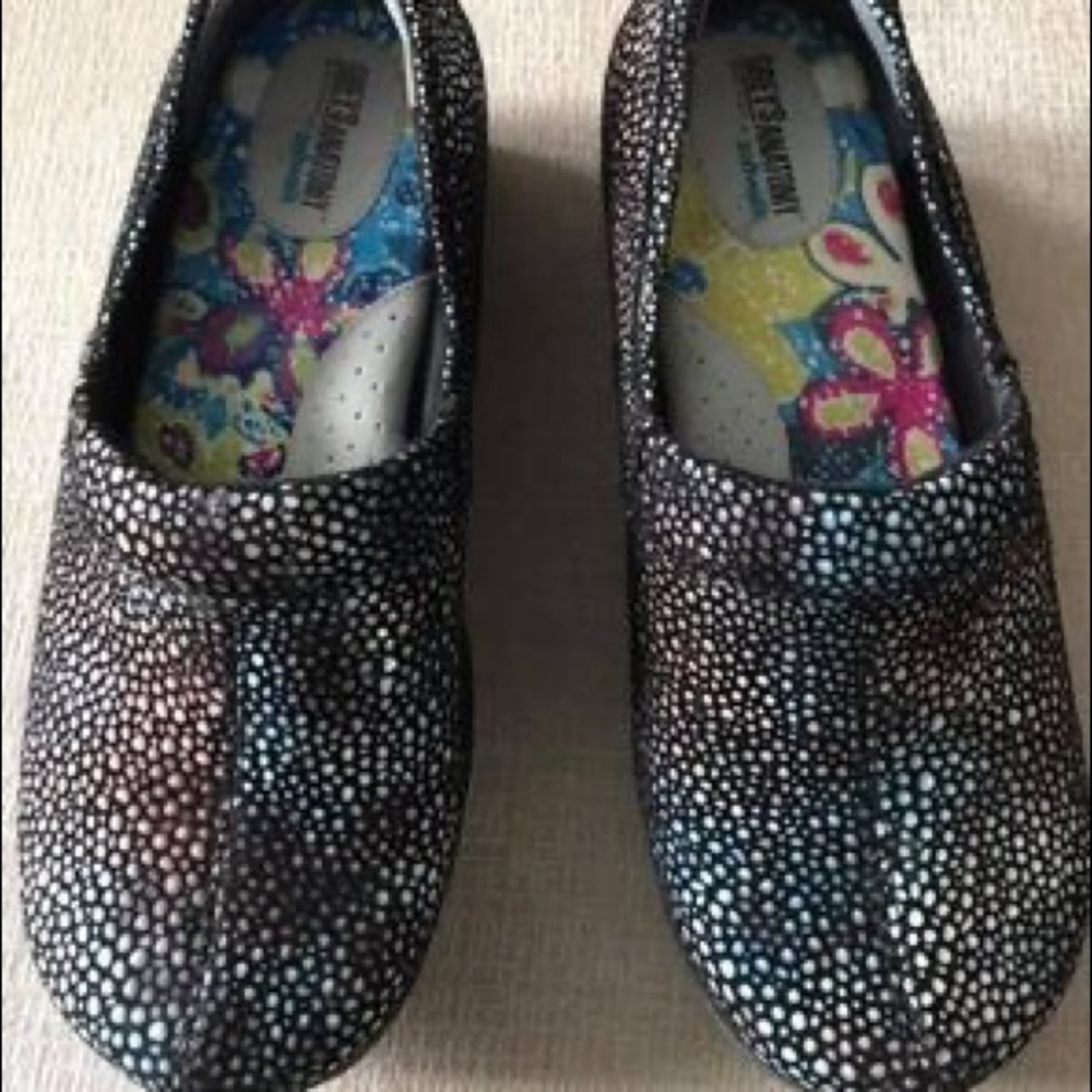 Greys anatomy soft walk  nursing shoes